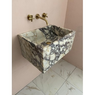 Calacatta Marble Van...